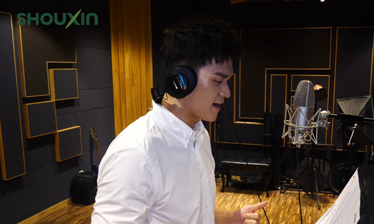 Olympic champion Sun Yang sang the song